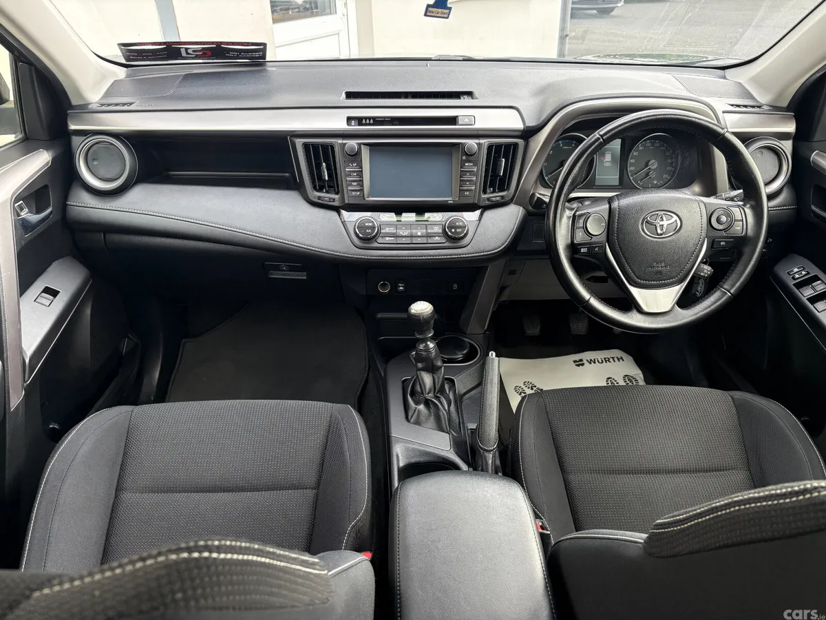 Toyota RAV4 SUV, Diesel, 2016, Grey