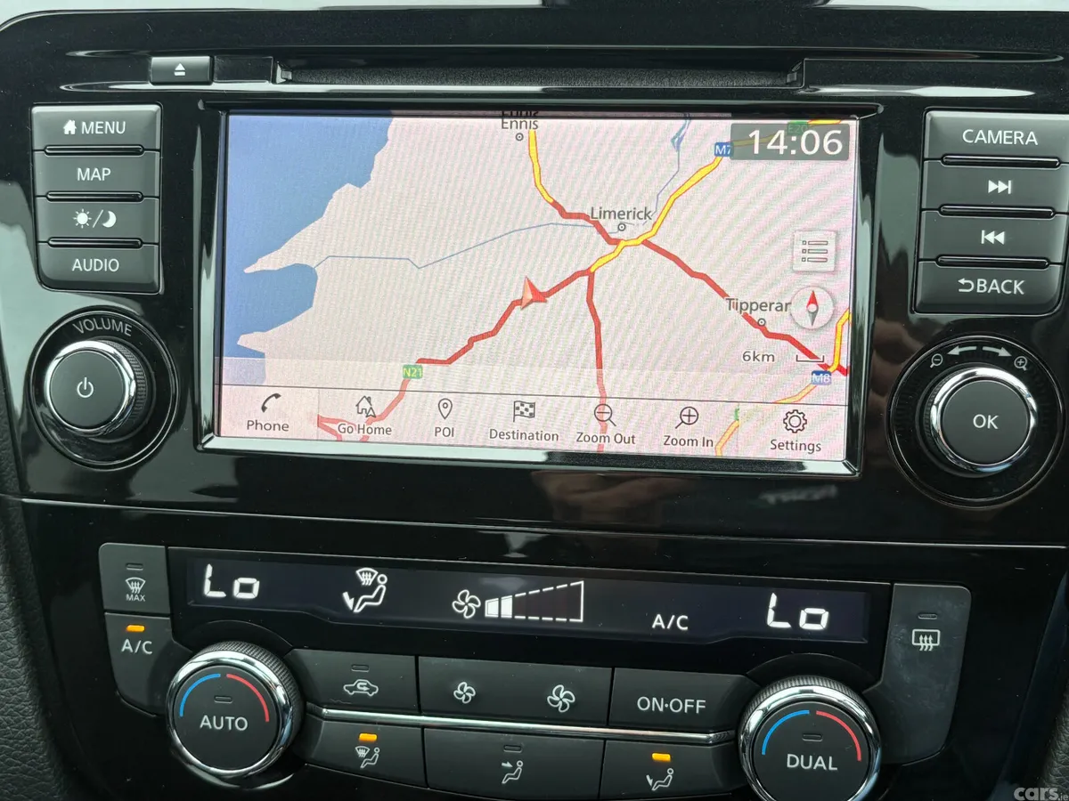 Nissan Qashqai MPV, Petrol, 2019, Grey