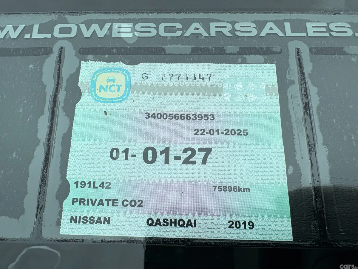 Nissan Qashqai MPV, Petrol, 2019, Grey