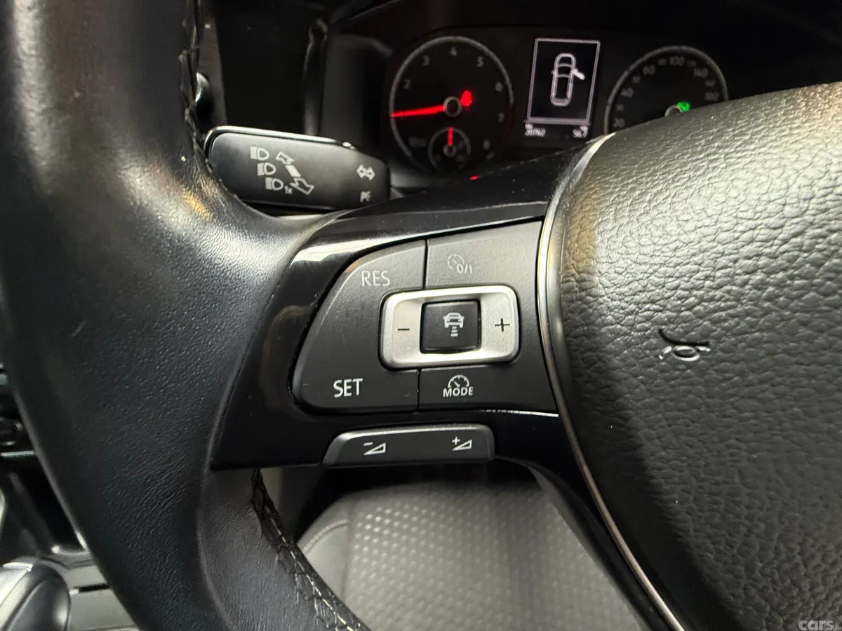 Volkswagen Polo Hatchback, Petrol, 2020, Red
