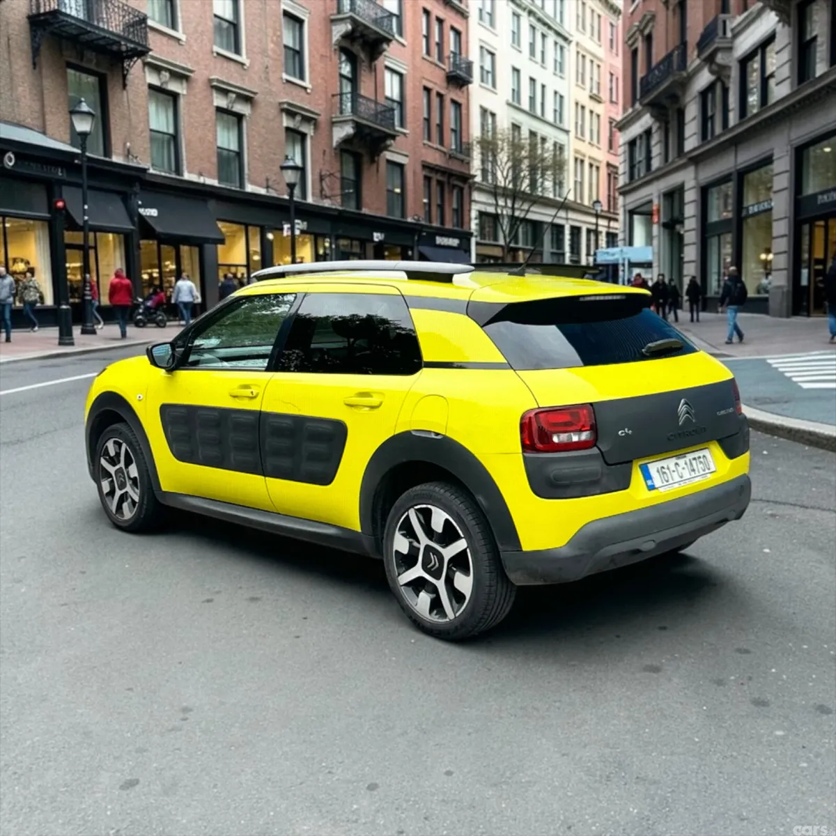 Citroen C4 Cactus Hatchback, Petrol, 2016, Yellow