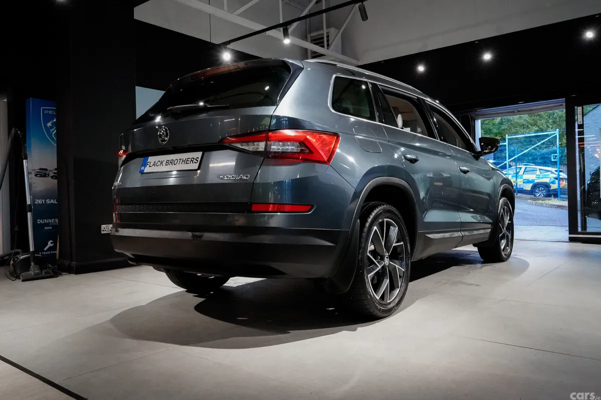 Skoda Kodiaq SUV, Diesel, 2019, Grey