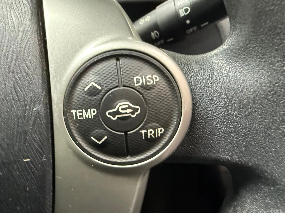Toyota Prius Hatchback, Petrol Hybrid, 2015, Silver