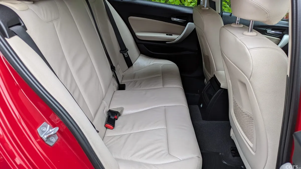 BMW 1-Series Hatchback, Diesel, 2016, Red