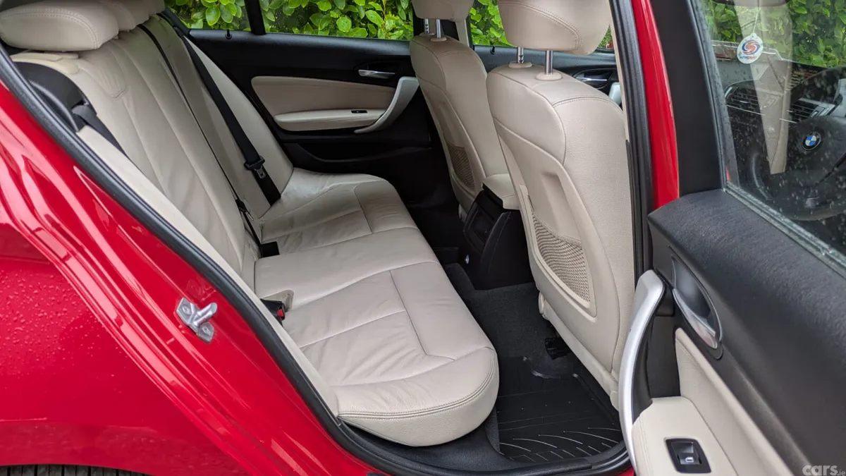 BMW 1-Series Hatchback, Diesel, 2016, Red