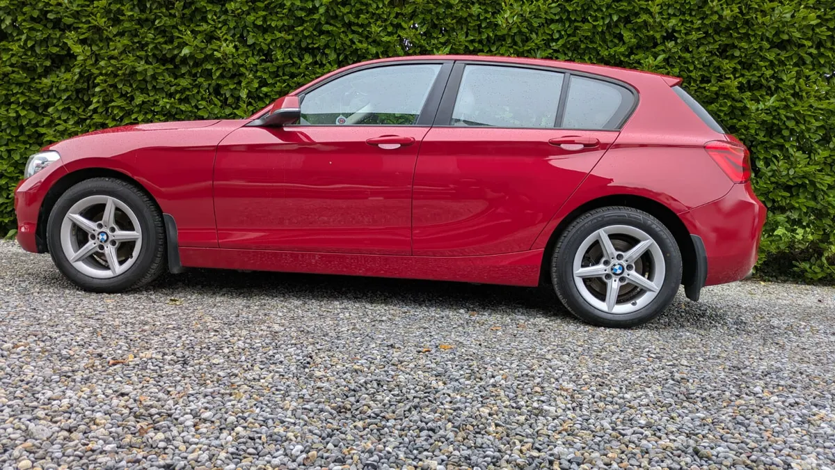 BMW 1-Series Hatchback, Diesel, 2016, Red