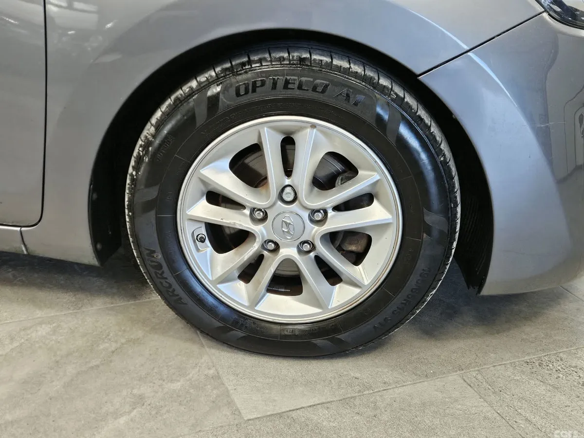 Hyundai i30 Hatchback, Diesel, 2015, Grey