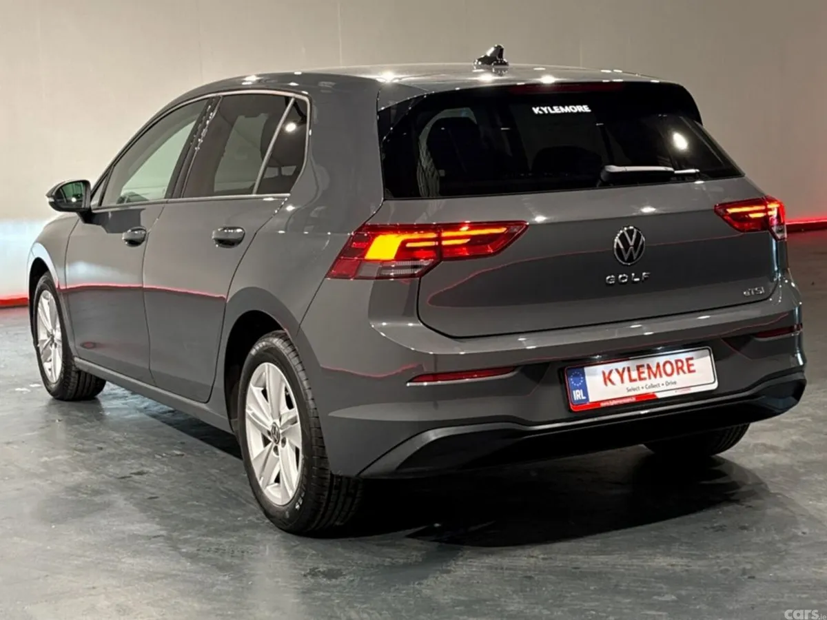 Volkswagen Golf Hatchback, Petrol Hybrid, 2023, Grey