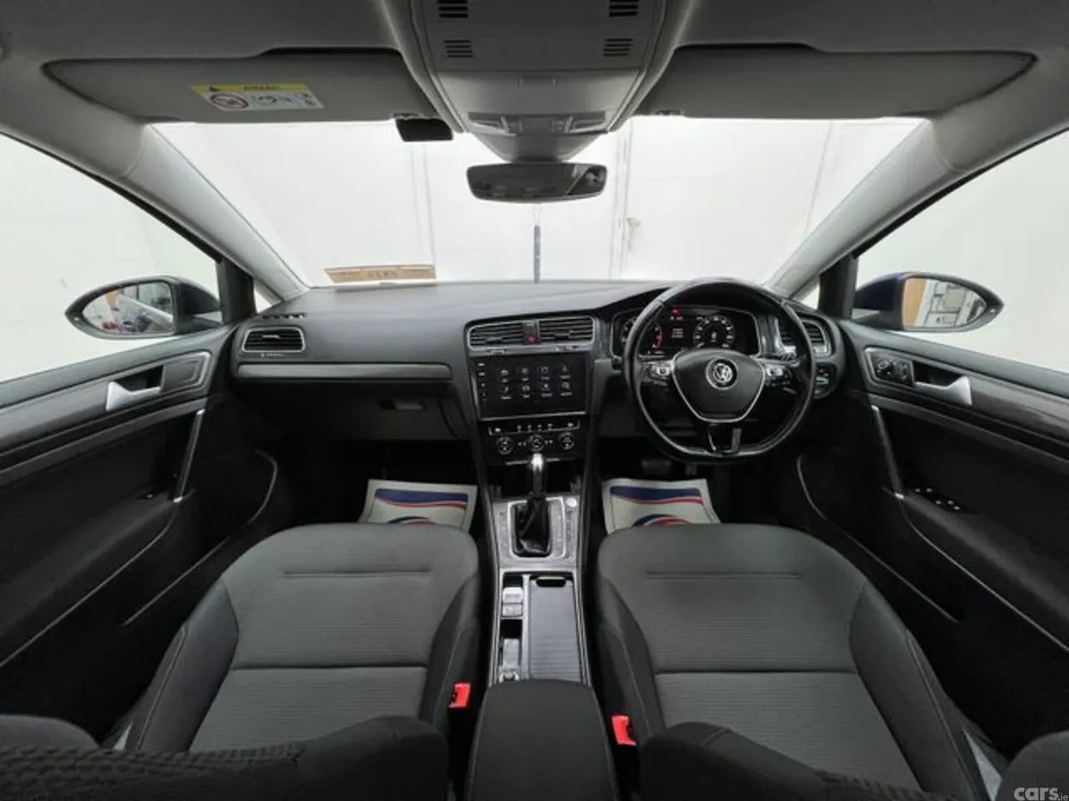 Volkswagen Golf Estate, Petrol, 2019, Blue