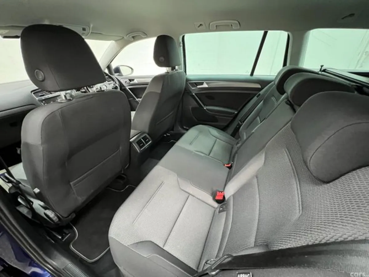 Volkswagen Golf Estate, Petrol, 2019, Blue