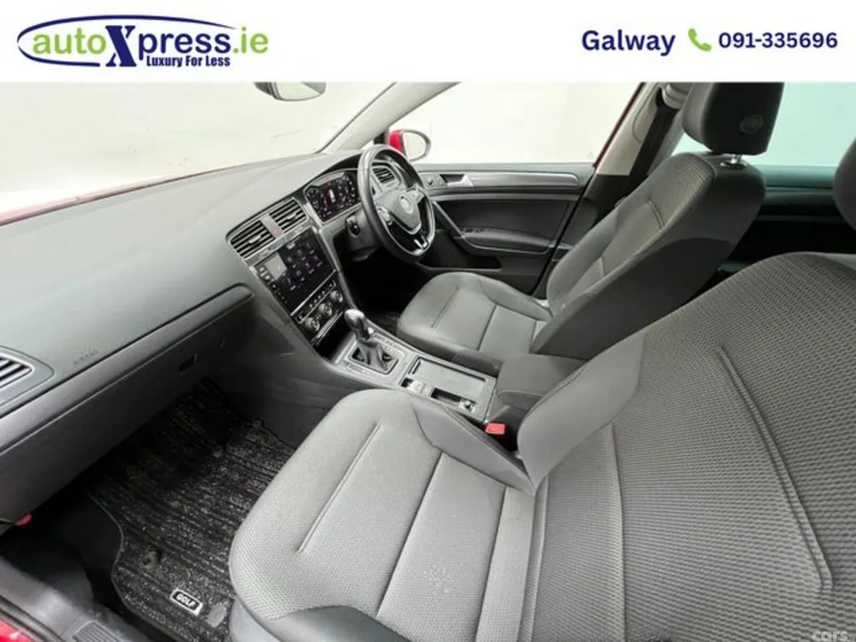 Volkswagen Golf Estate, Petrol, 2020, Red