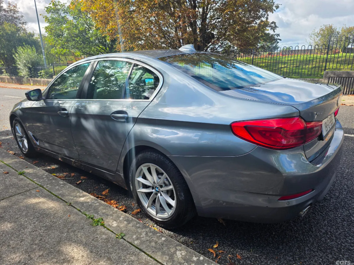 BMW 5-Series Saloon, Diesel, 2019, Grey