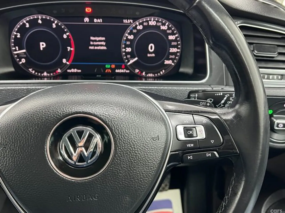 Volkswagen Golf Estate, Petrol, 2019, Blue
