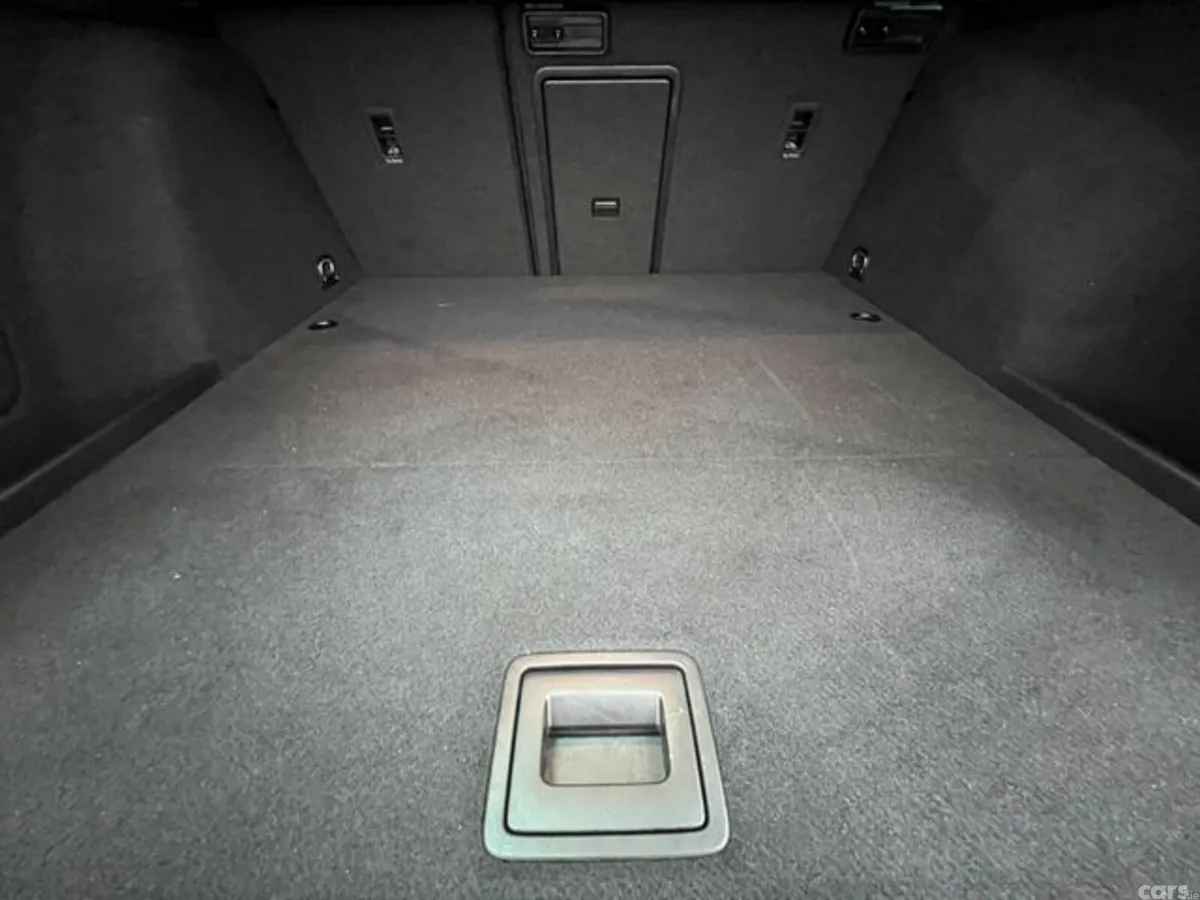 Volkswagen Golf Estate, Petrol, 2019, Blue