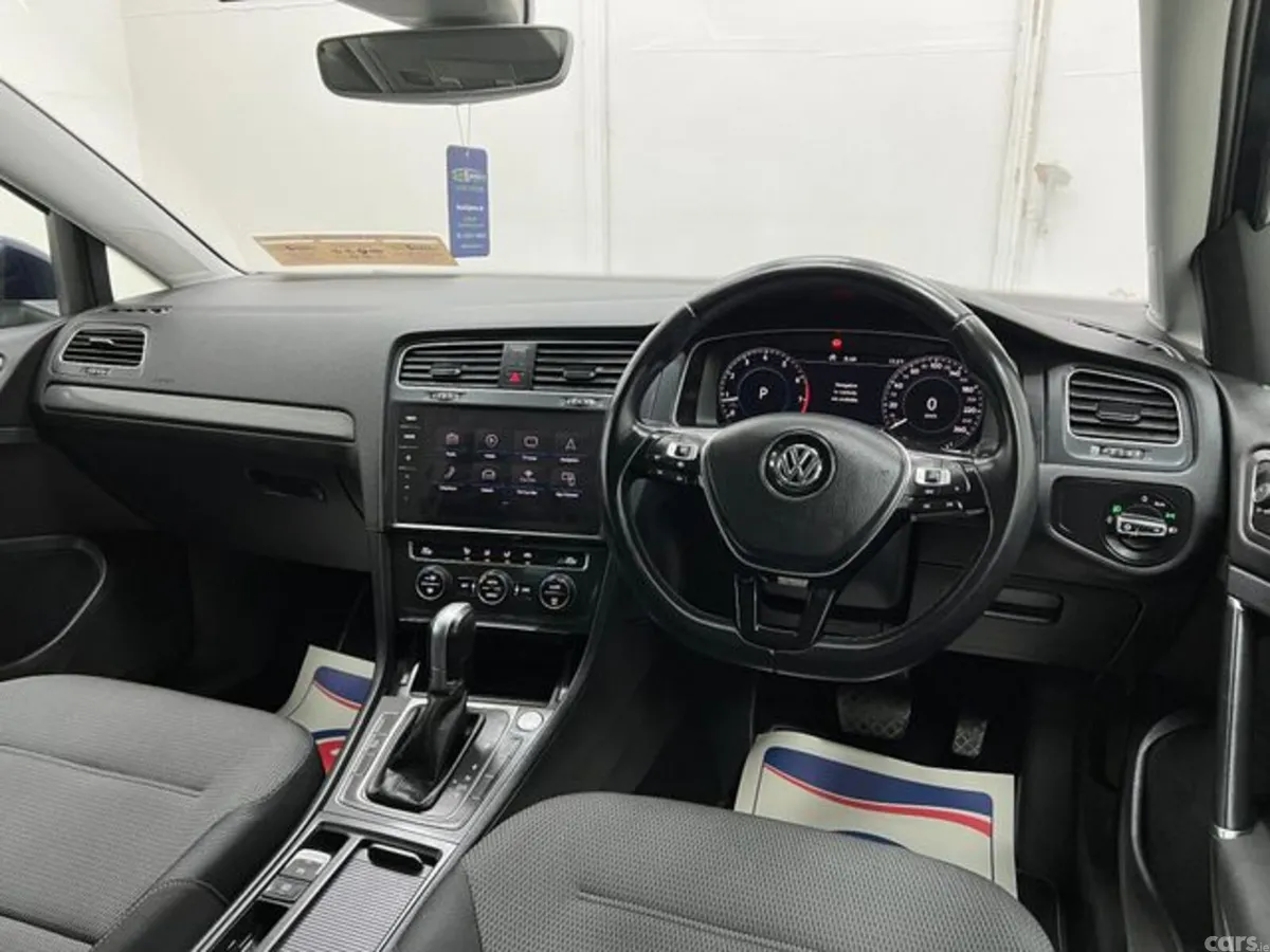 Volkswagen Golf Estate, Petrol, 2019, Blue