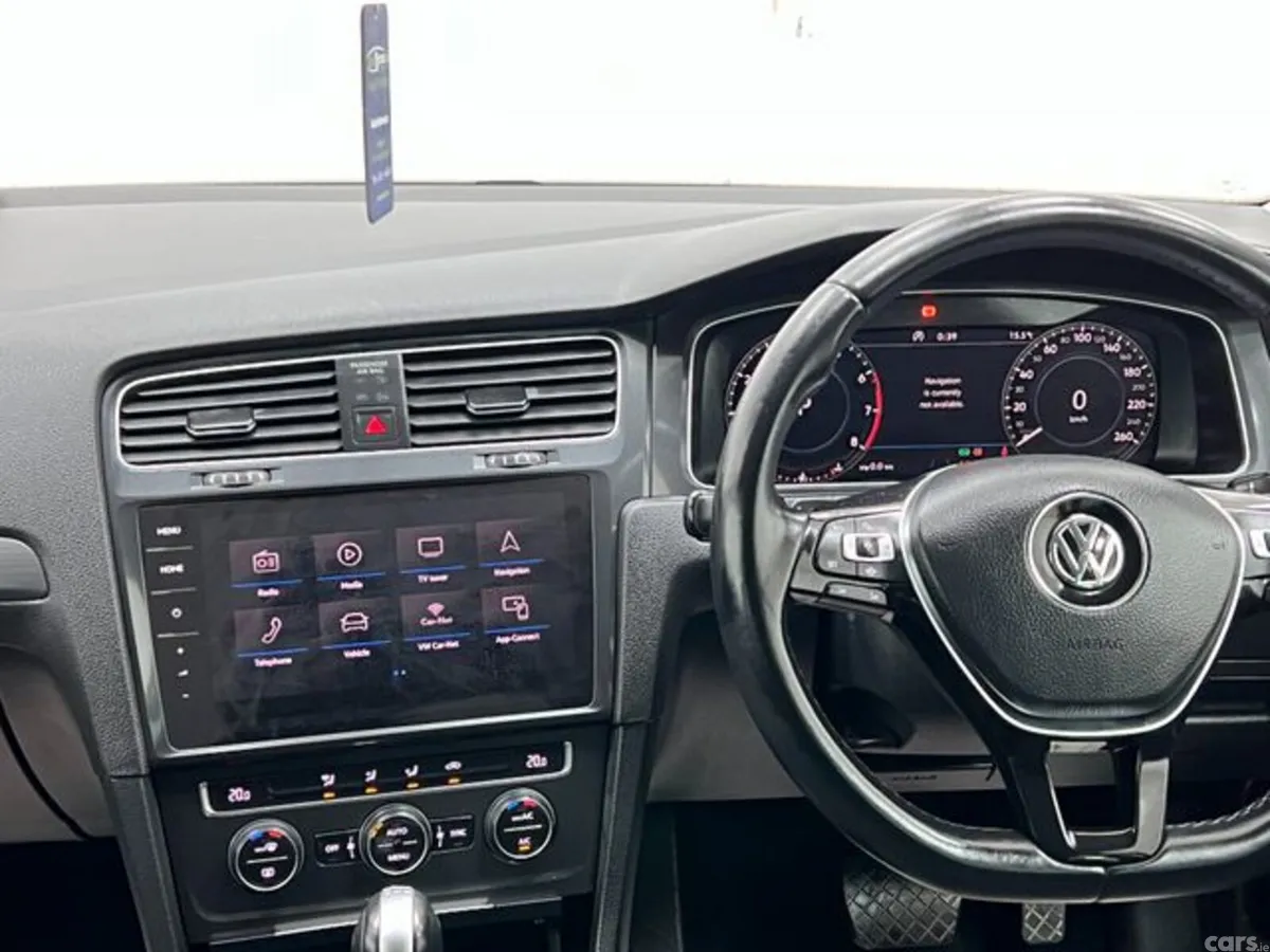 Volkswagen Golf Estate, Petrol, 2019, Blue