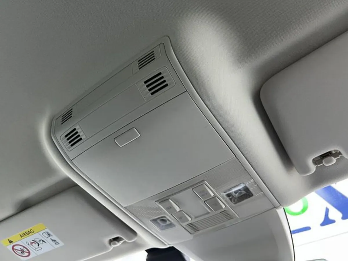 Volkswagen Passat Estate, Diesel, 2020, White