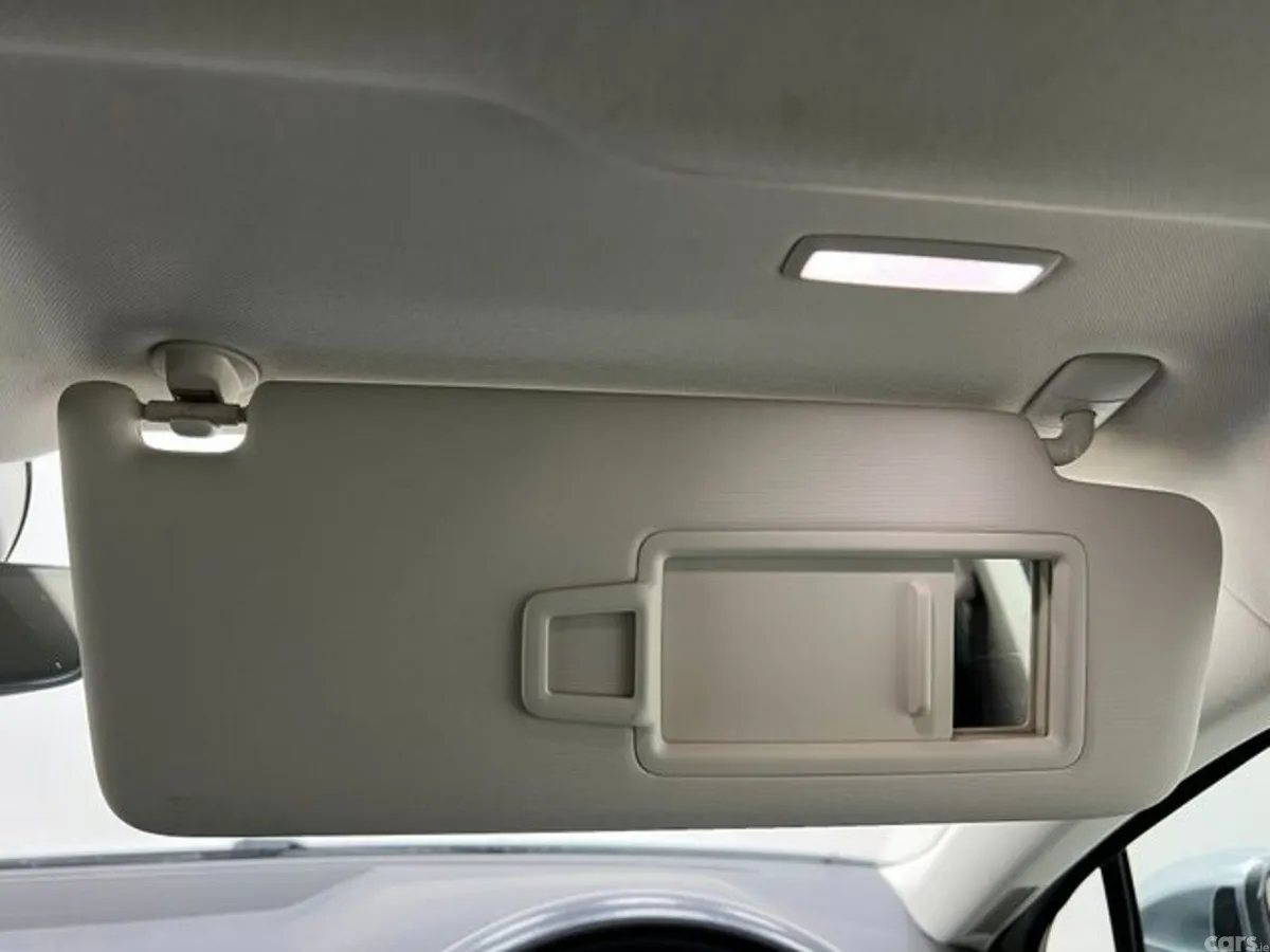 Volkswagen Passat Estate, Diesel, 2020, White
