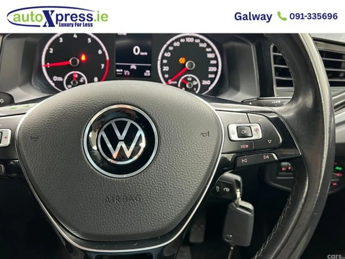 Volkswagen Polo Hatchback, Petrol, 2021, Blue