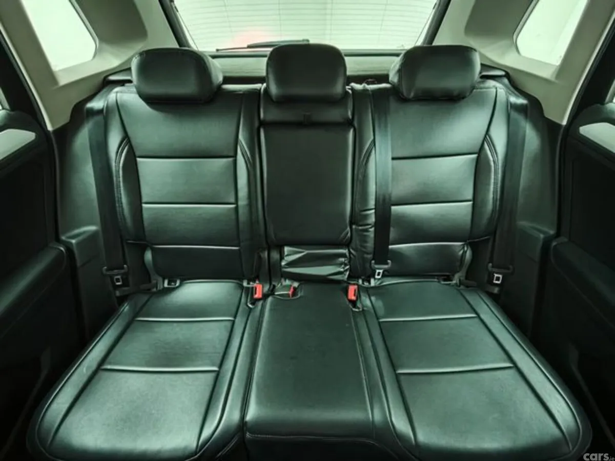 Volkswagen Tiguan SUV, Petrol, 2020, Black