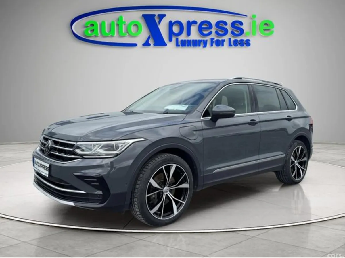 Volkswagen Tiguan Estate, Petrol Hybrid, 2023, Grey