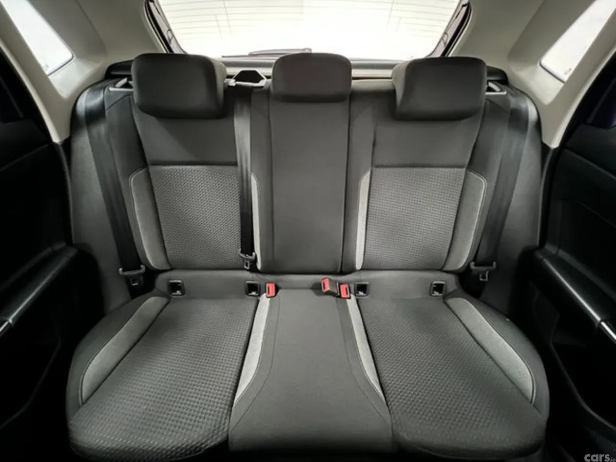 Volkswagen Polo Hatchback, Petrol, 2023, Blue