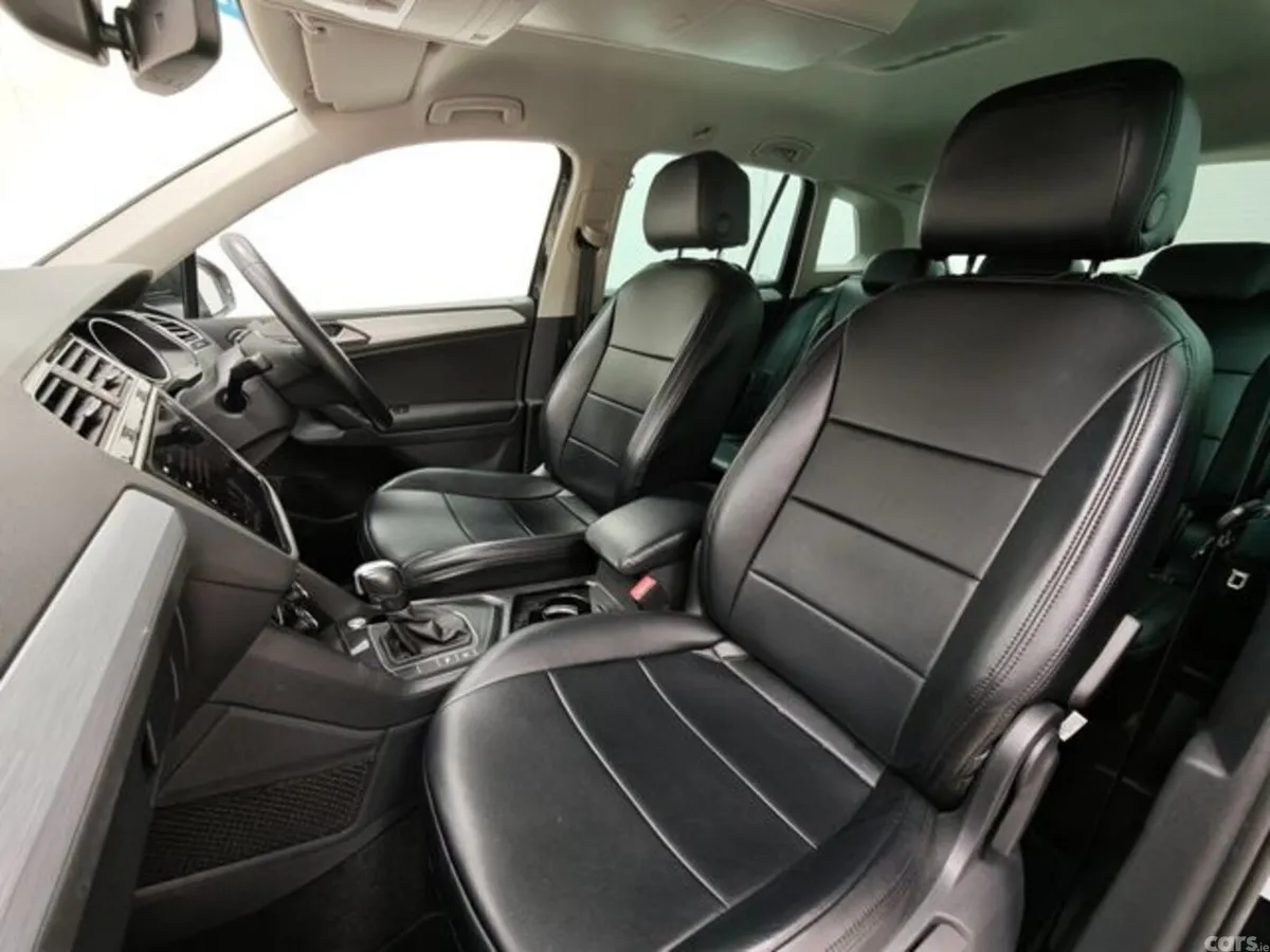 Volkswagen Tiguan SUV, Petrol, 2020, Black