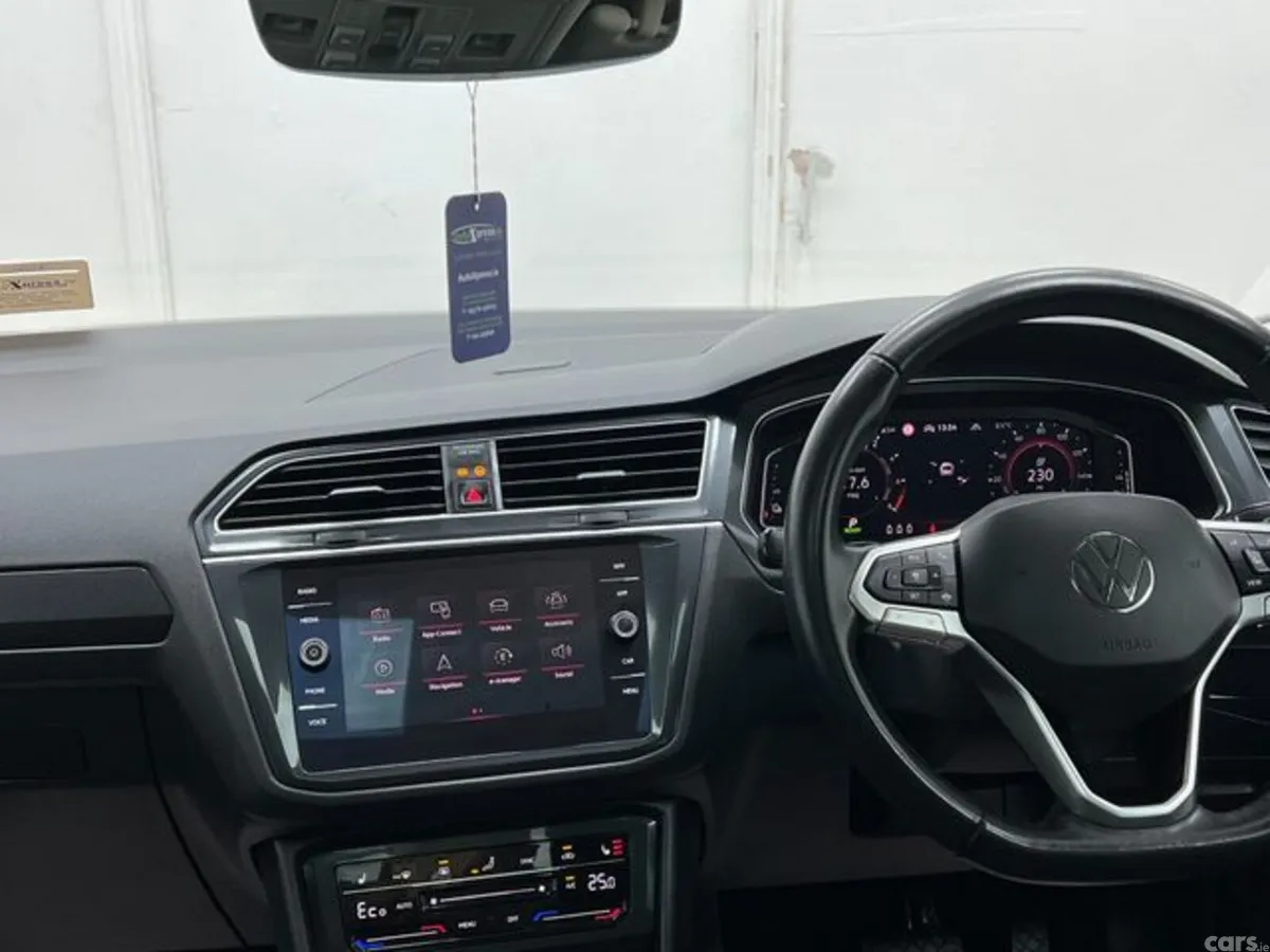 Volkswagen Tiguan Estate, Petrol Hybrid, 2023, Grey