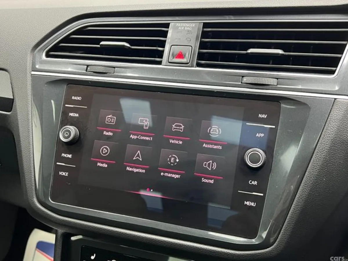 Volkswagen Tiguan Estate, Petrol Hybrid, 2023, Grey