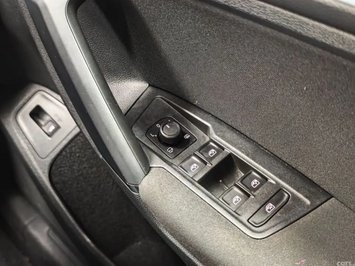 Volkswagen Tiguan SUV, Petrol, 2020, Black