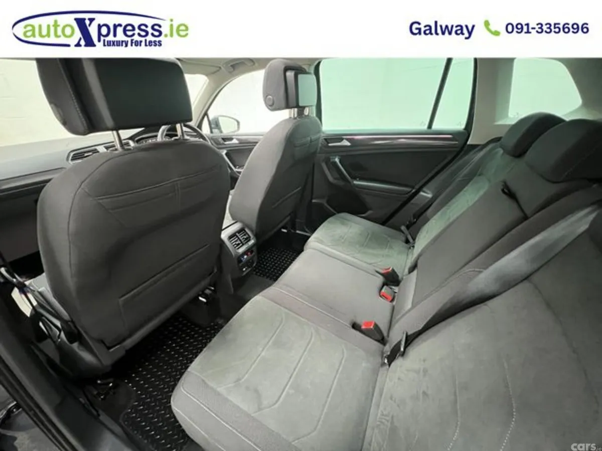 Volkswagen Tiguan Estate, Petrol Hybrid, 2023, Grey
