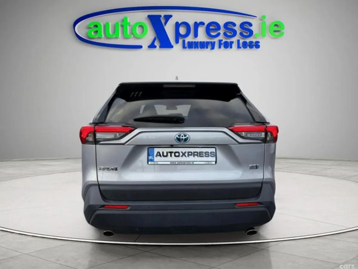 Toyota RAV4 SUV, Petrol Hybrid, 2022, Silver
