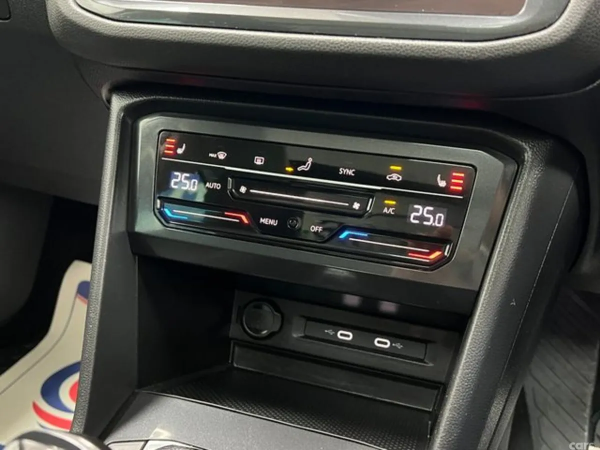 Volkswagen Tiguan Estate, Petrol Hybrid, 2023, Grey