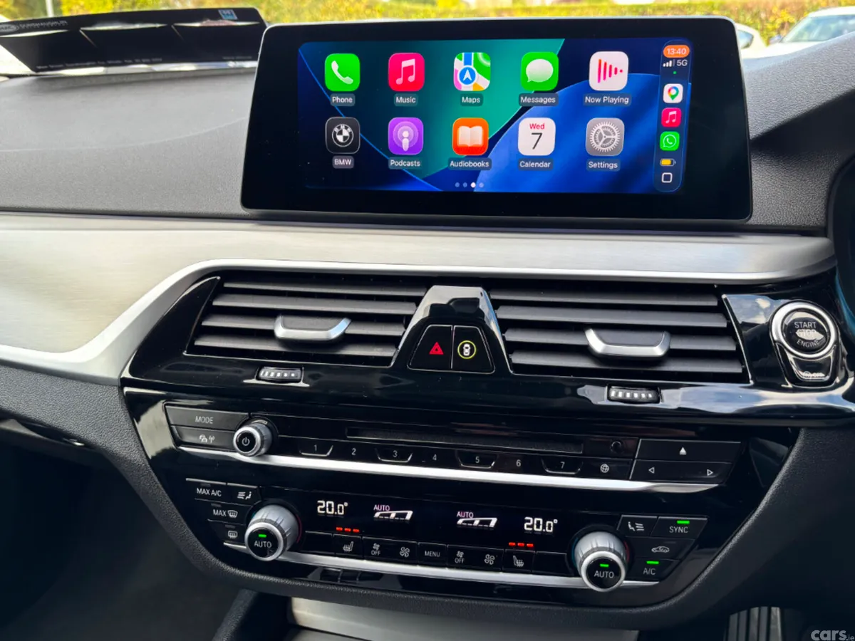 BMW 5-Series Estate, Petrol, 2020, Blue