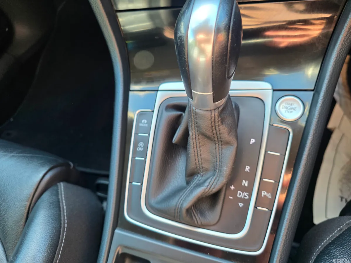 Volkswagen Golf Estate, Petrol, 2015, Grey