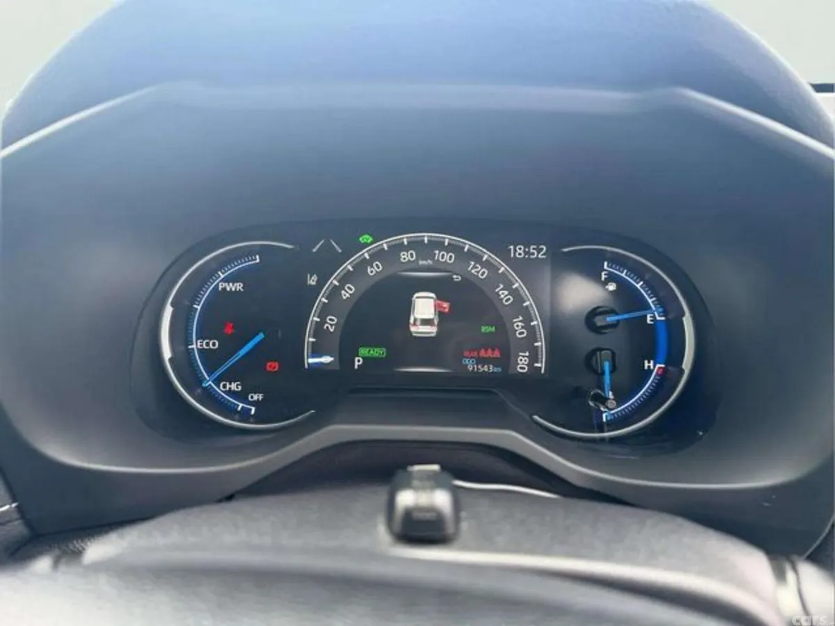 Toyota RAV4 SUV, Petrol Hybrid, 2022, White