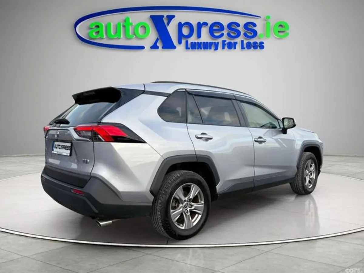 Toyota RAV4 SUV, Petrol Hybrid, 2022, Silver