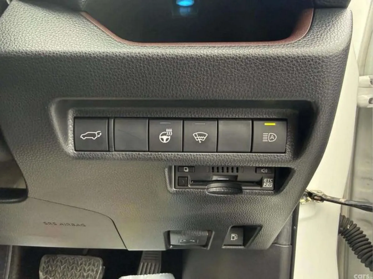 Toyota RAV4 SUV, Petrol Hybrid, 2022, White