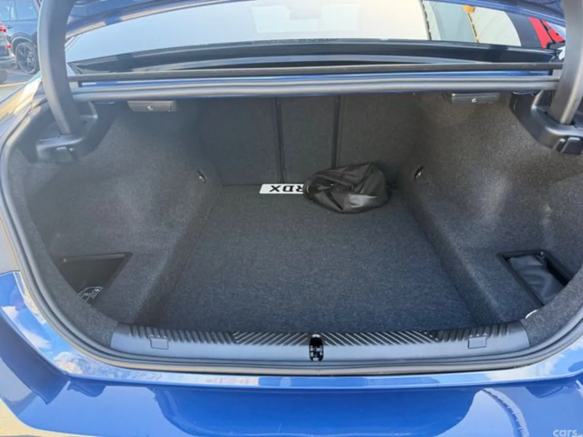 BMW 5-Series Saloon, Petrol Plug-in Hybrid, 2024, Blue