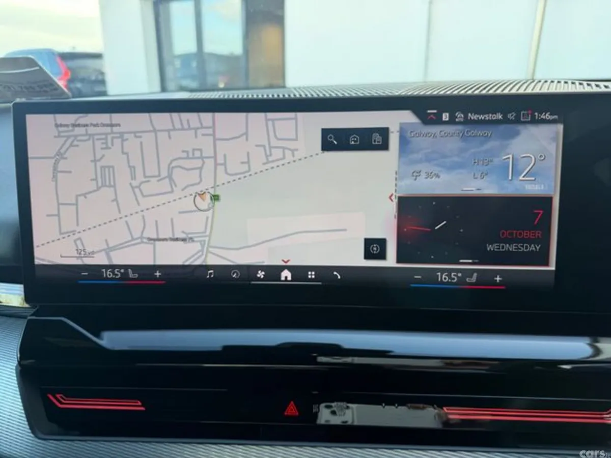 BMW 5-Series Saloon, Petrol Plug-in Hybrid, 2024, Blue
