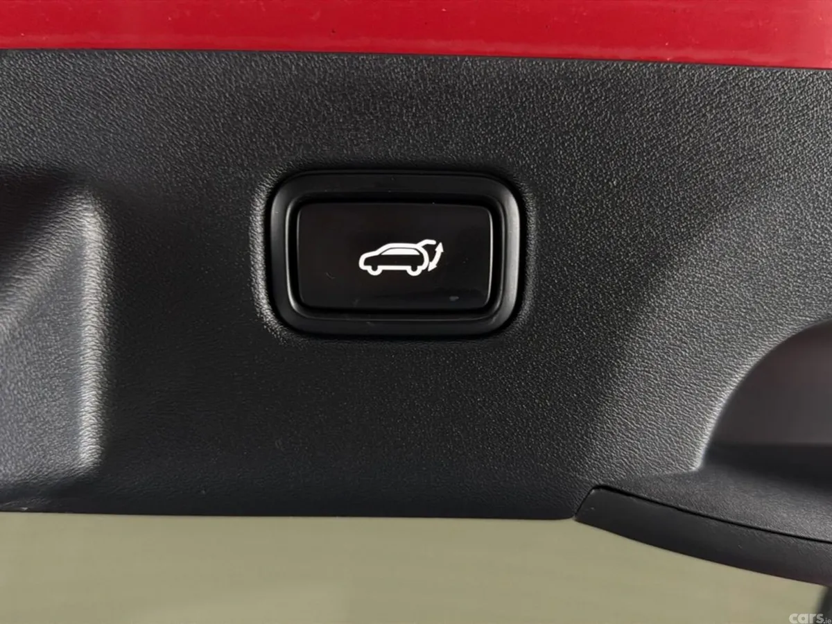 Kia EV6 MPV, Electric, 2024, Red