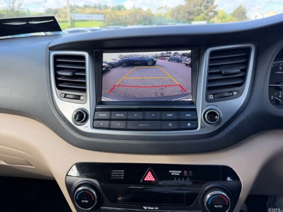 Hyundai Tucson MPV, Diesel, 2016, Grey