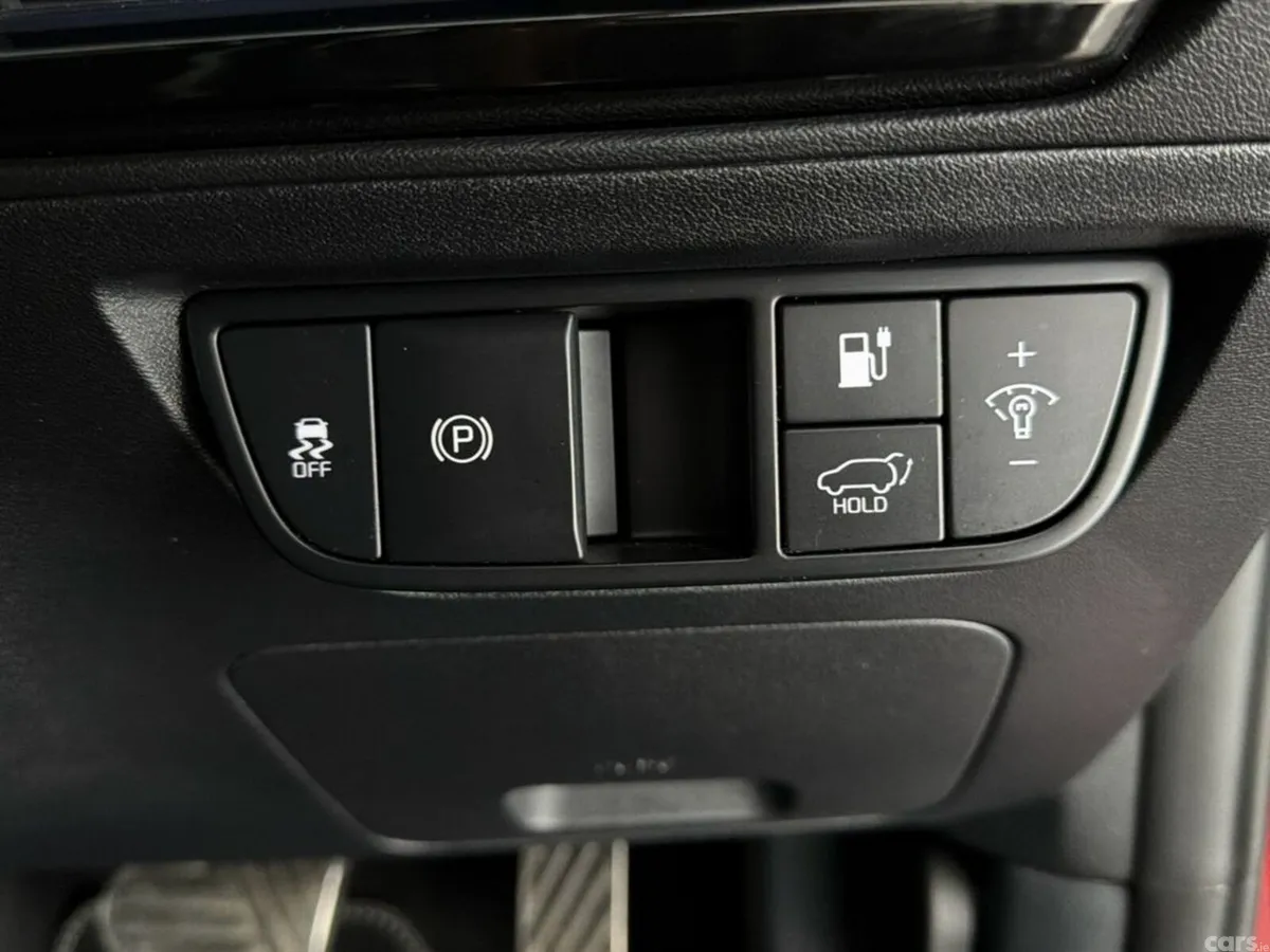 Kia EV6 MPV, Electric, 2024, Red