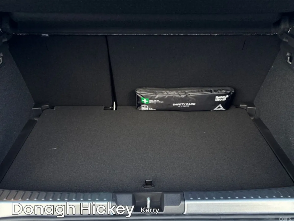 Dacia Sandero Stepway SUV, Petrol, 2026, Grey