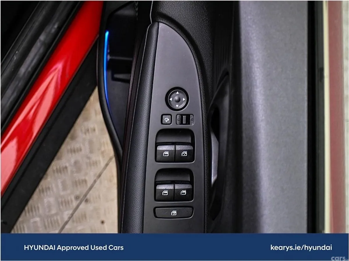 Hyundai Bayon Estate, Petrol, 2022, Red