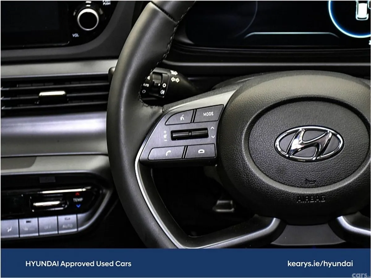 Hyundai Bayon Estate, Petrol, 2022, Red