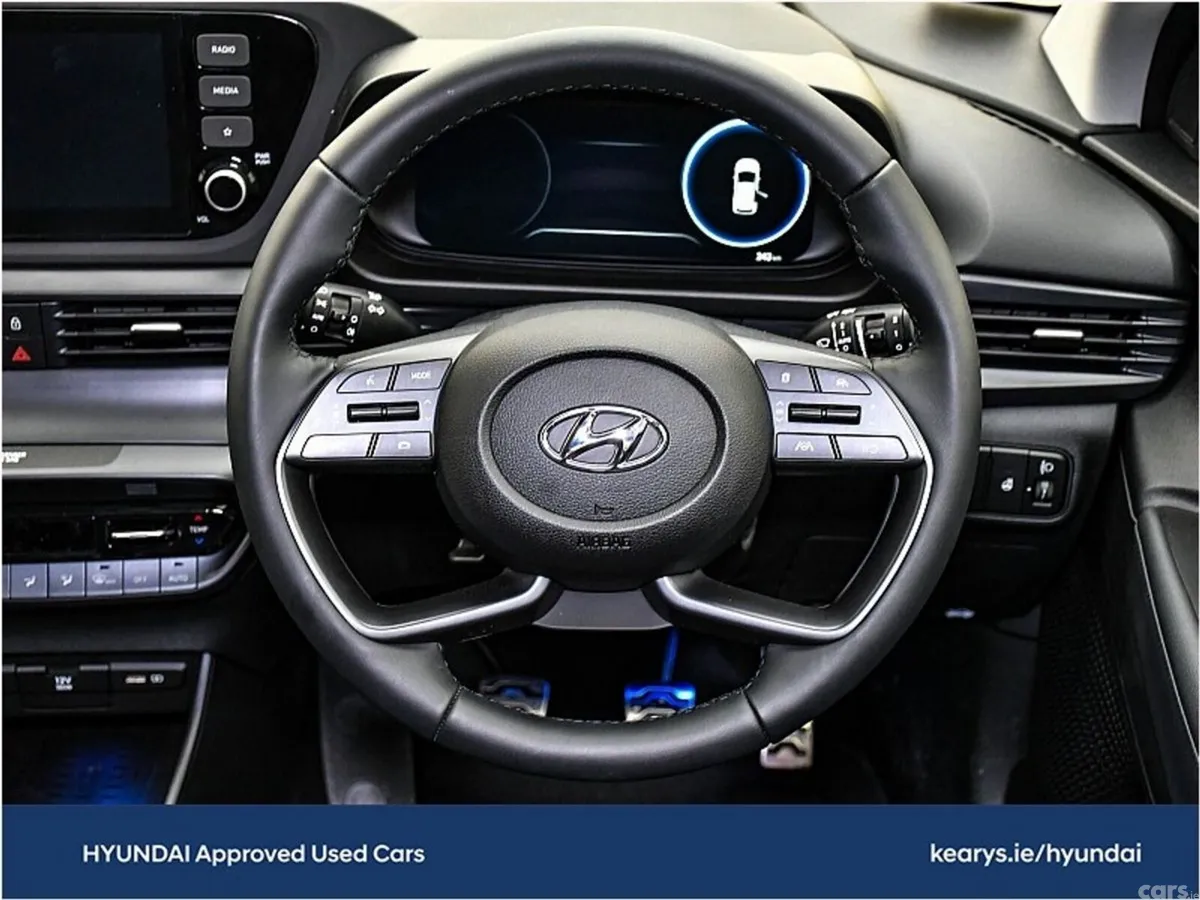 Hyundai Bayon Estate, Petrol, 2022, Red