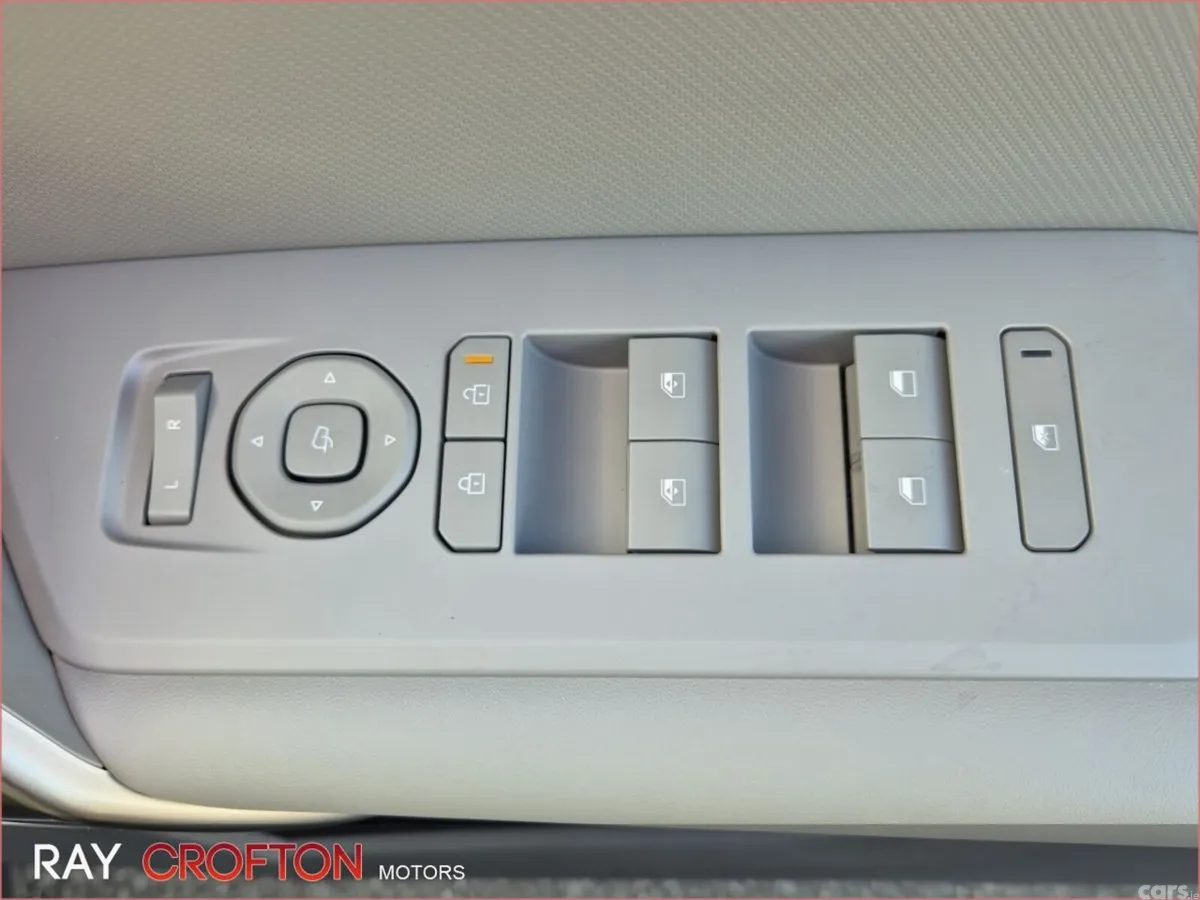 Kia Seltos Estate, Petrol, 2026, Grey