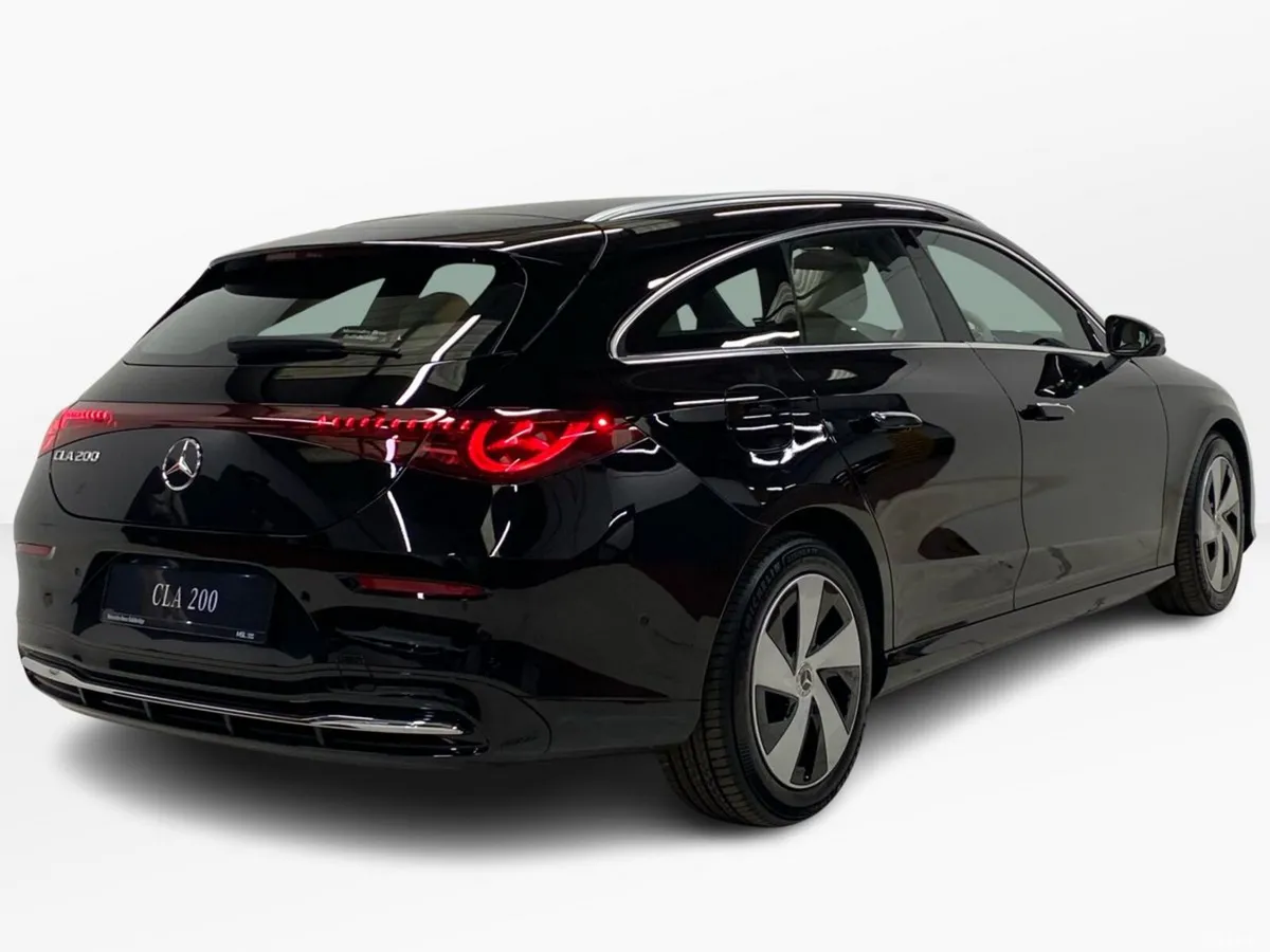 Mercedes-Benz CLA Estate, Electric, 2026, Black