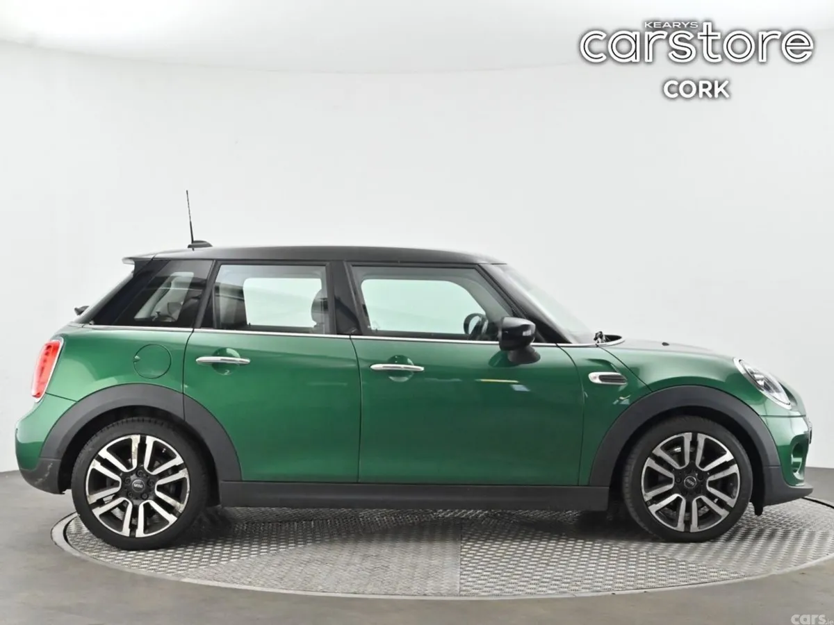 Mini Cooper Hatchback, Petrol, 2020, Green